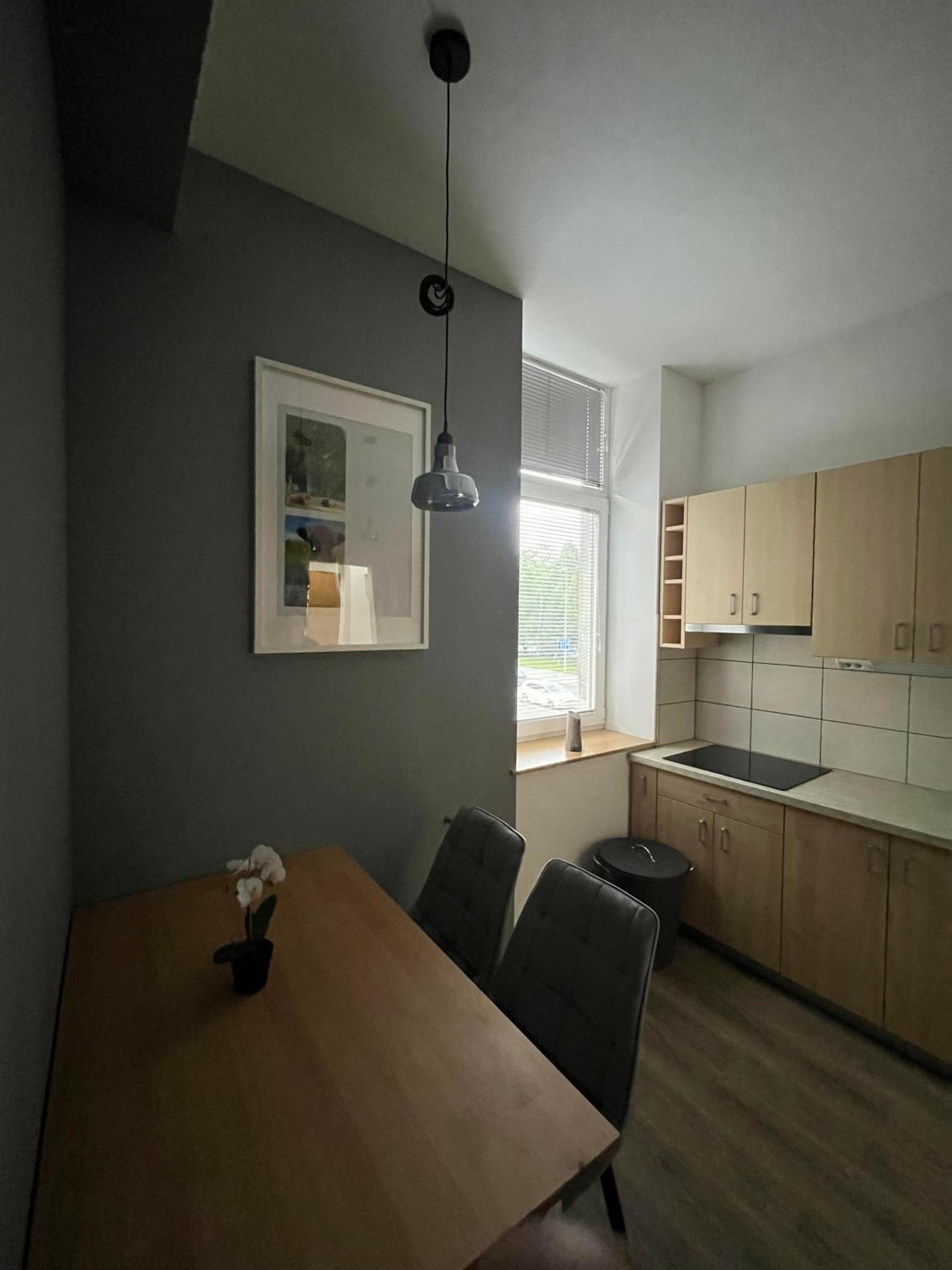 Apartment Blizu Centra In Na Robu Tivolija Laibach